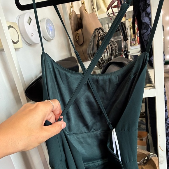 Lulus jade floor length cross back Dress nwt size medium - Picture 2 of 7